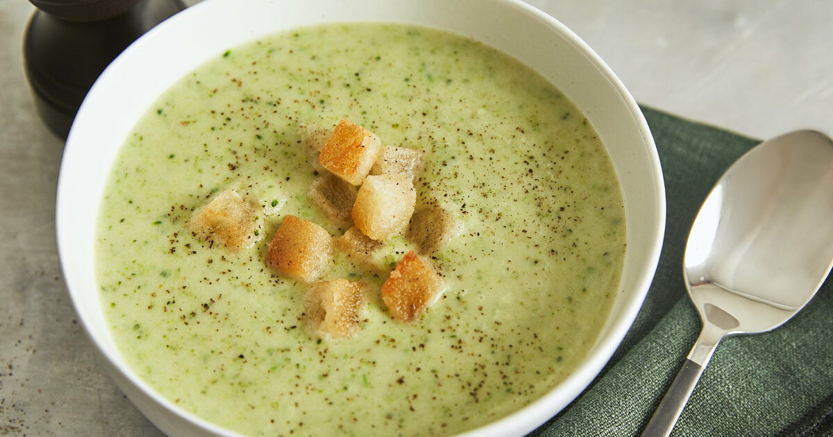 Blumenkohl-Brokkoli-Suppe – so cremig &amp; ganz einfach | Einfach Kochen
