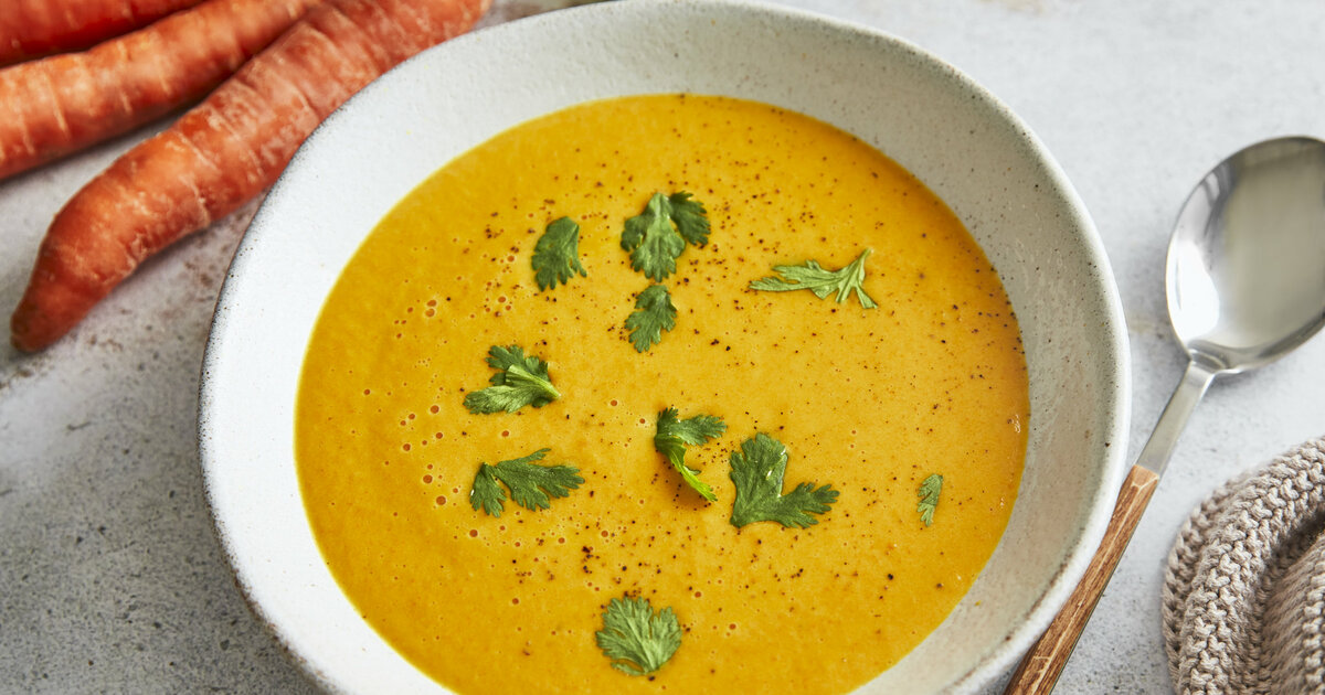 Karotten-Ingwer-Kokos-Suppe – super cremig &amp; lecker | Einfach Kochen