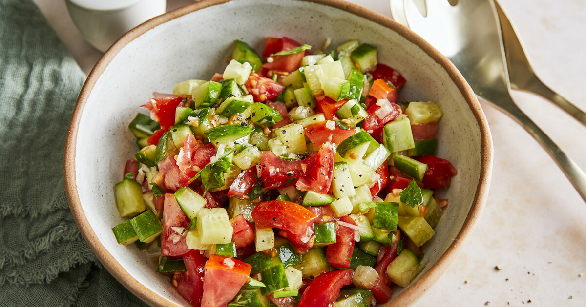 Tomaten-Gurken-Salat – das beste Blitzrezept | Einfach Kochen